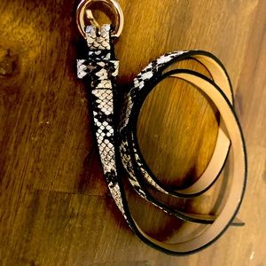 Women’s thin snake belt